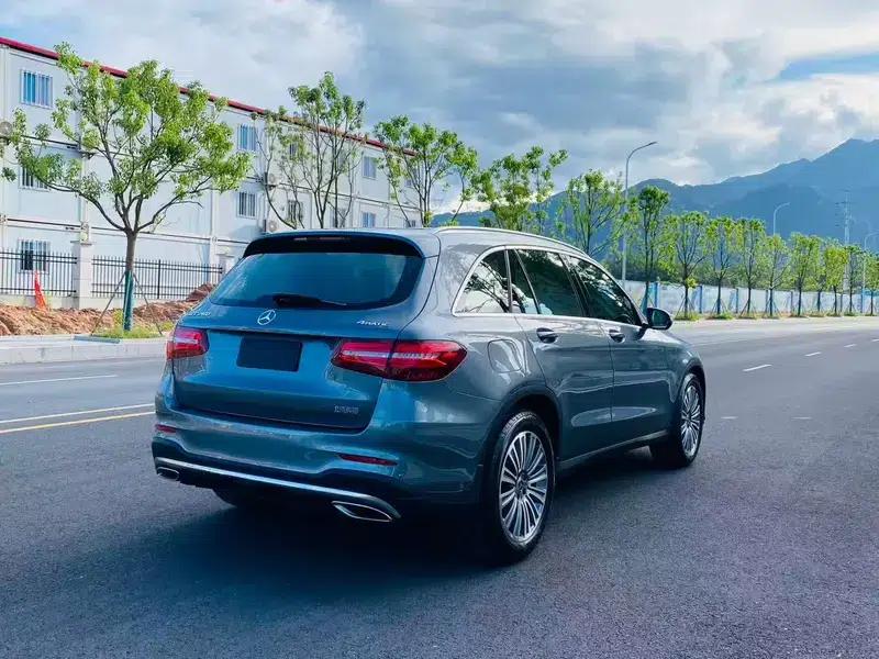 2017 Mercedes-Benz GLC 260 4MATIC Dynamic — миниатюра 6