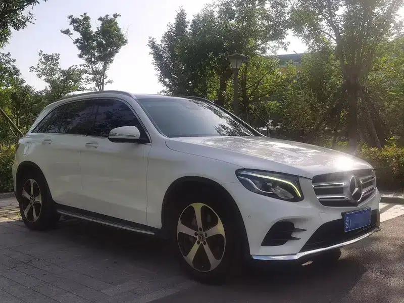 2018 Mercedes-Benz GLC Facelift: GLC 260 4MATIC Luxury — миниатюра 3