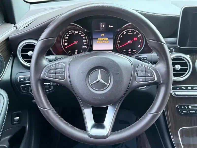 2017 Mercedes-Benz GLC 260 4MATIC Luxury — миниатюра 11
