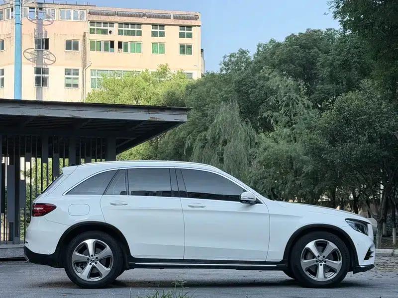 2017 Mercedes-Benz GLC 260 4MATIC Luxury — миниатюра 7
