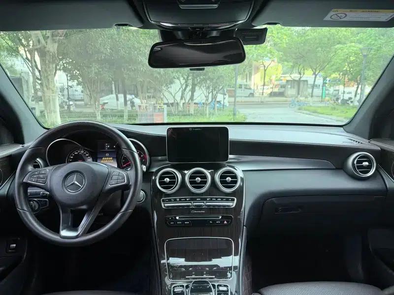 2017 Mercedes-Benz GLC 260 4MATIC Luxury — миниатюра 9