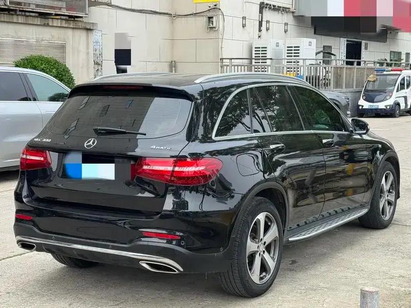 2017 Mercedes-Benz GLC 300 4MATIC Dynamic — миниатюра 6