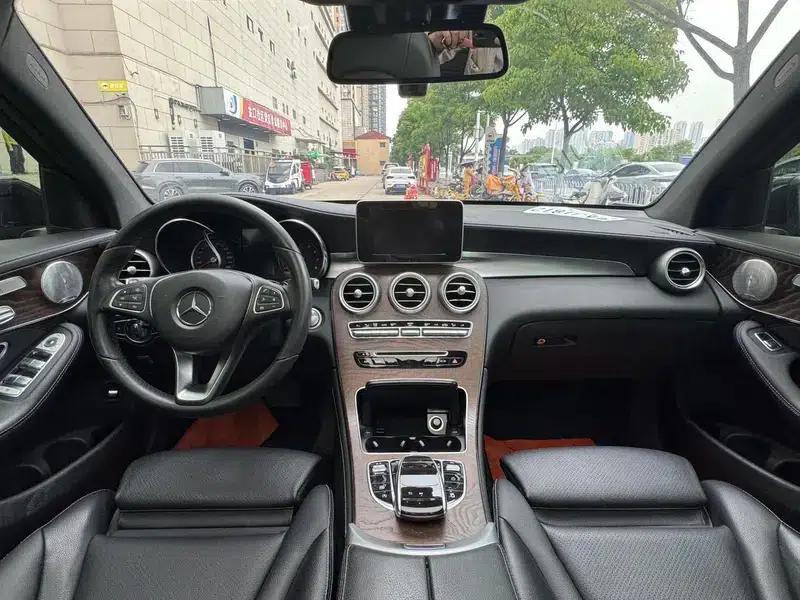 2017 Mercedes-Benz GLC 300 4MATIC Dynamic — миниатюра 7