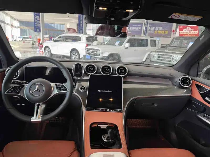 2026 Mercedes-Benz GLC 260 L 4MATIC Dynamic 5-seater — миниатюра 7