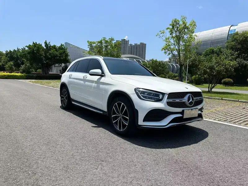 2020 Mercedes-Benz GLC Facelift: GLC 260 L 4MATIC Luxury — миниатюра 3