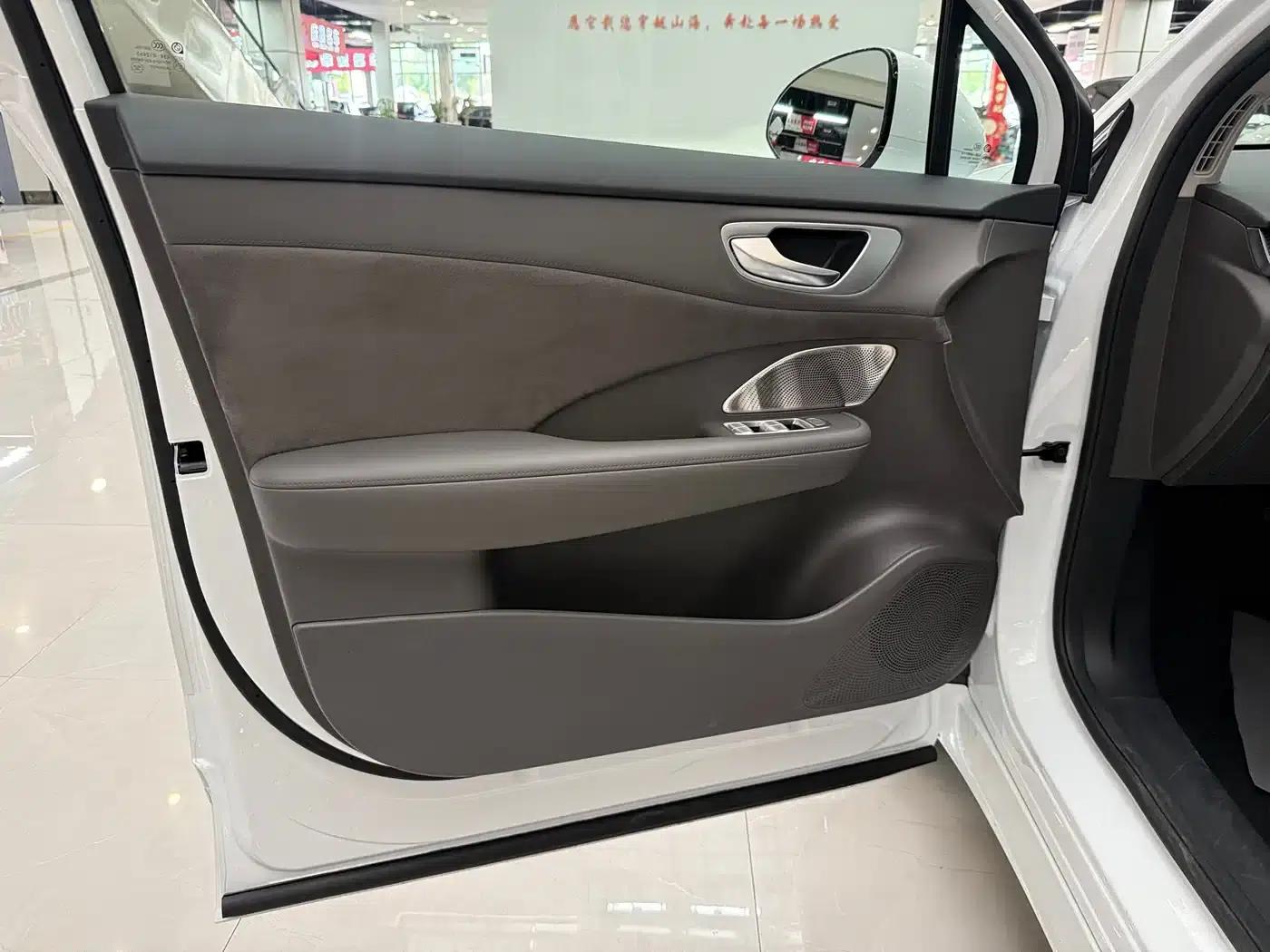 2025 Shangjie H5 Extended Range Max — миниатюра 11