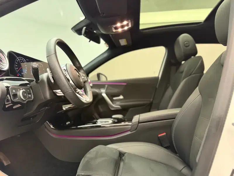 Mercedes-Benz A-Class 2022 Facelift A 200 L Sport Sedan Fashion Edition — миниатюра 18