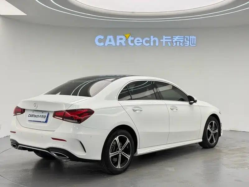 Mercedes-Benz A-Class 2022 Facelift A 200 L Sport Sedan Fashion Edition — миниатюра 6
