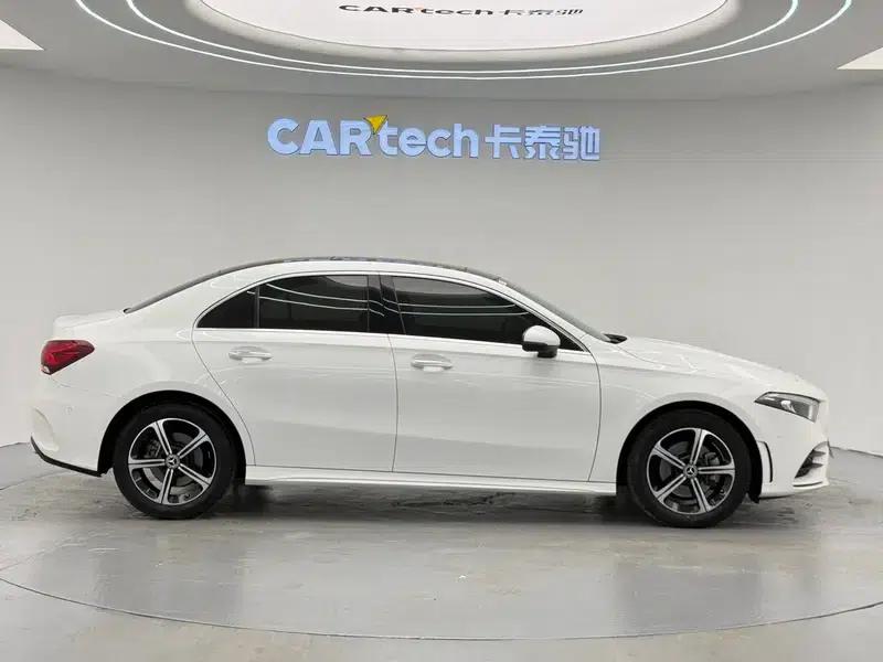 Mercedes-Benz A-Class 2022 Facelift A 200 L Sport Sedan Fashion Edition — миниатюра 7