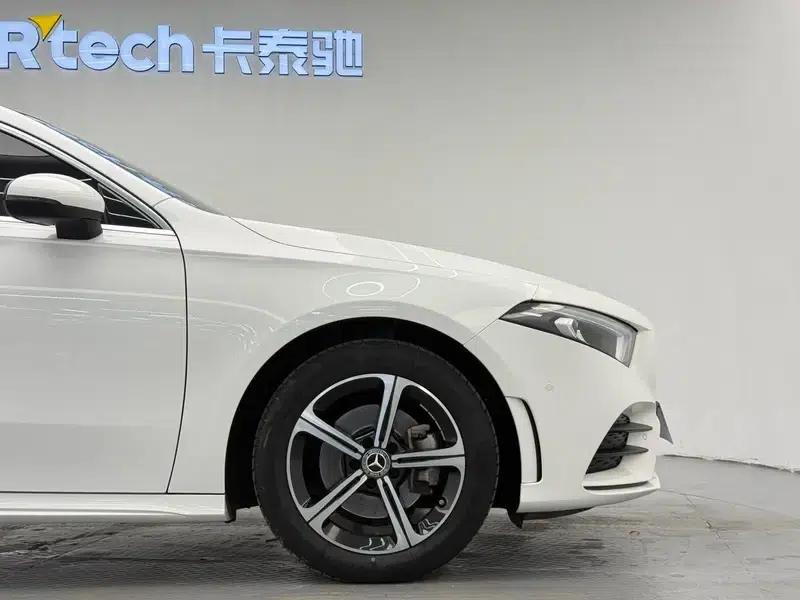 Mercedes-Benz A-Class 2022 Facelift A 200 L Sport Sedan Fashion Edition — миниатюра 9