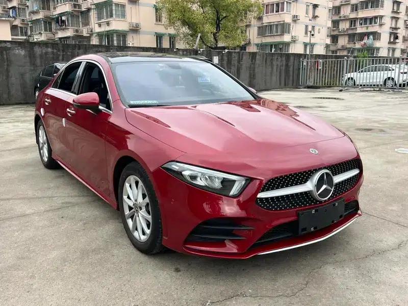 Mercedes-Benz A-Class 2021 A 200 L Sport Sedan Fashion Edition — миниатюра 3