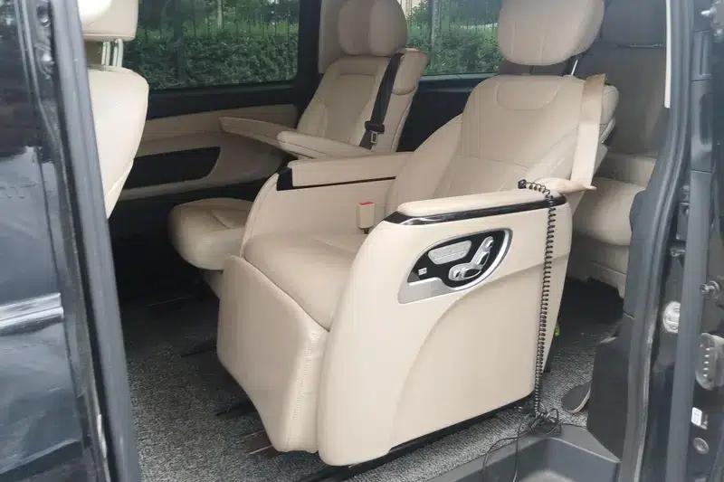 Vito 2021 2.0T Business Edition 7-seater — миниатюра 17