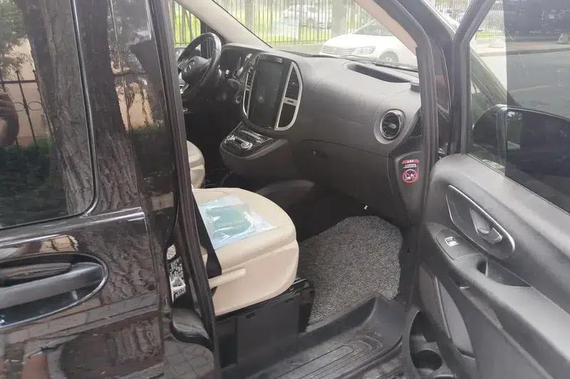 Vito 2021 2.0T Business Edition 7-seater — миниатюра 9