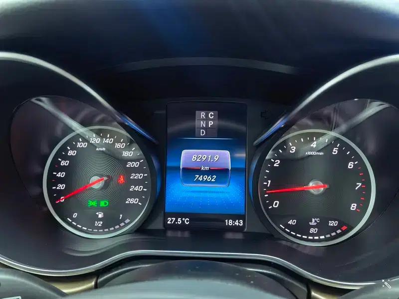 Mercedes-Benz V-Class 2021 V 260 L Long Wheelbase Premium Edition — миниатюра 11
