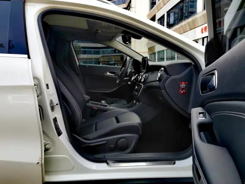 2019 Mercedes-Benz GLA 200 Fashion Edition — миниатюра 13