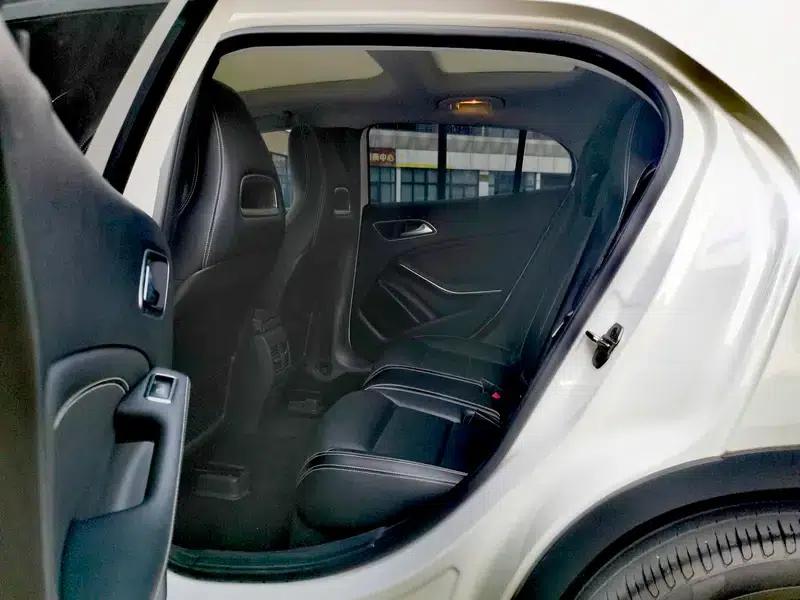 2019 Mercedes-Benz GLA 200 Fashion Edition — миниатюра 14