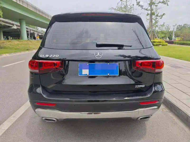 2023 Mercedes-Benz GLB 220 Dynamic — миниатюра 6