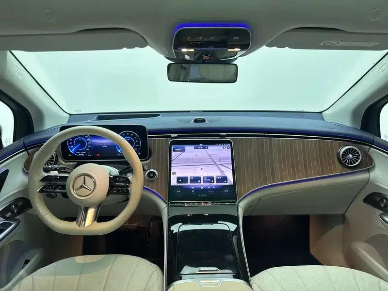 2024 Mercedes-Benz EQE SUV 350 4MATIC Luxury Edition — миниатюра 14