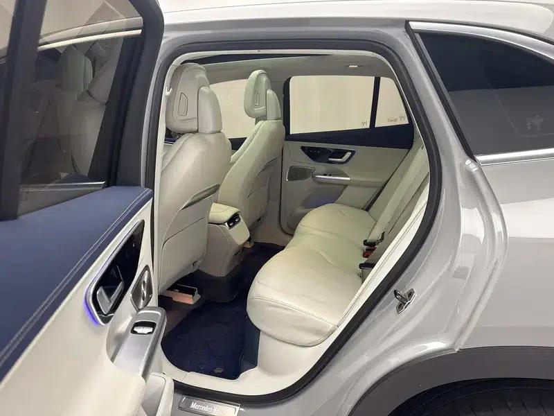 2024 Mercedes-Benz EQE SUV 350 4MATIC Luxury Edition — миниатюра 18