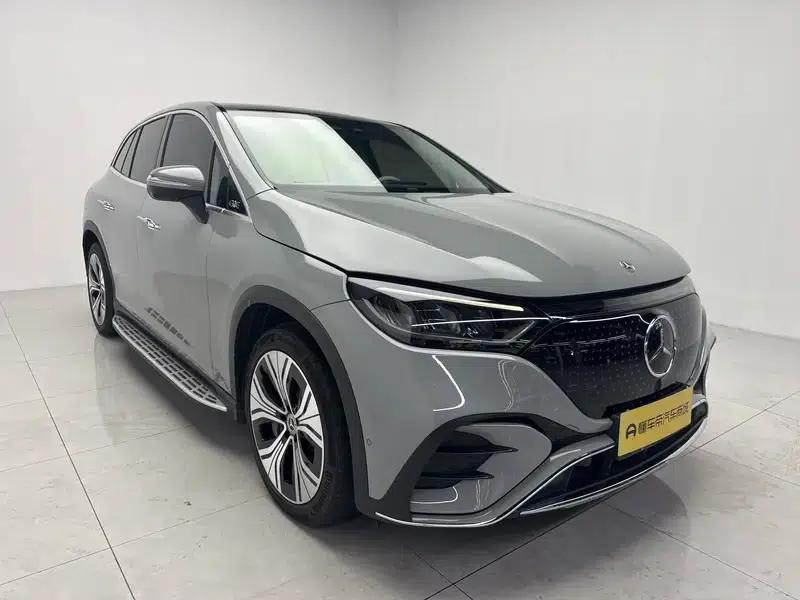 2024 Mercedes-Benz EQE SUV 350 4MATIC Luxury Edition — миниатюра 3