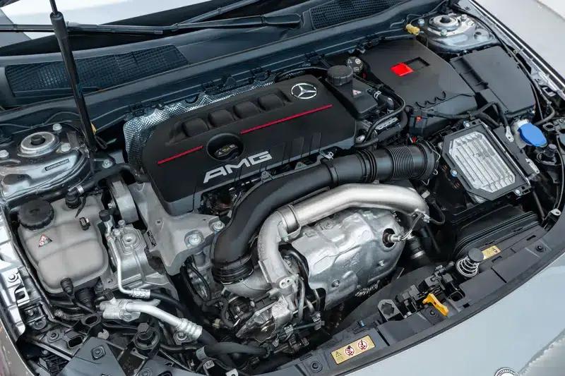 2024 Mercedes-Benz A-Class AMG A 35 L 4MATIC — миниатюра 7