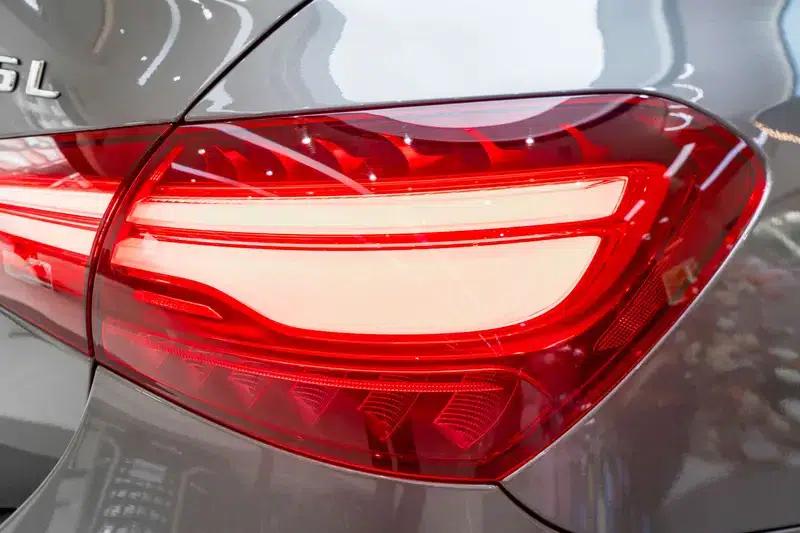 2024 Mercedes-Benz A-Class AMG A 35 L 4MATIC — миниатюра 9