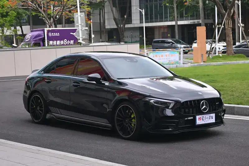 2023 Mercedes-Benz A-Class AMG A 35 L 4MATIC — миниатюра 3