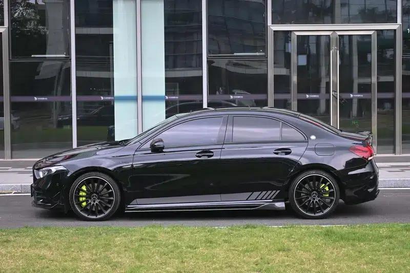 2023 Mercedes-Benz A-Class AMG A 35 L 4MATIC — миниатюра 4