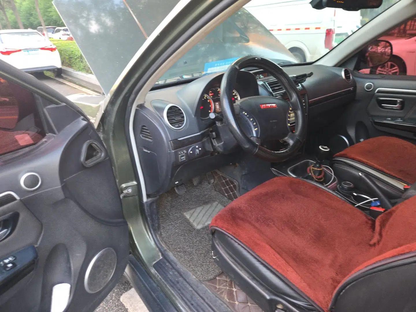 Haval H5 Classic 2015 2.0T Manual Two-Wheel Drive Elite Version — миниатюра 16