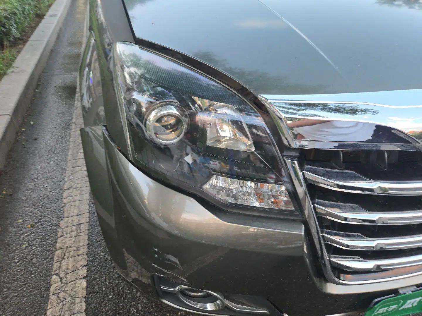 Haval H5 Classic 2015 2.0T Manual Two-Wheel Drive Elite Version — миниатюра 7