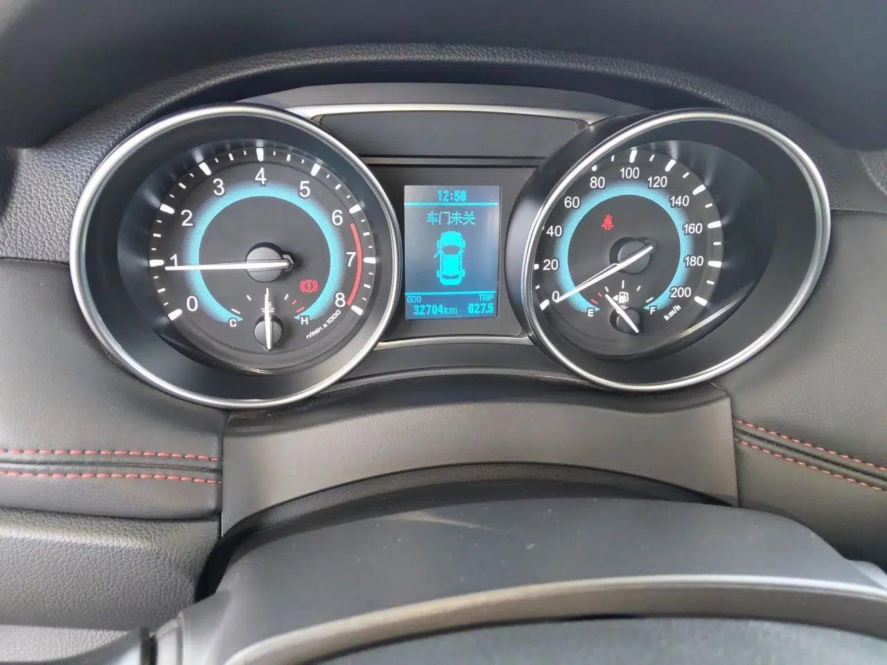 Haval H1 2016 Revised Version Blue Badge 1.5L Manual Luxury Edition — миниатюра 12