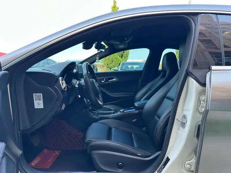 Mercedes-Benz CLA (Imported) 2017 Facelift CLA 200 Fashion Model — миниатюра 8