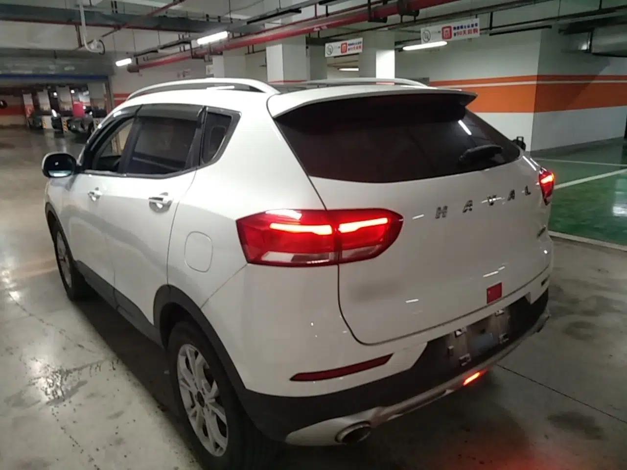 Haval H2s 2018 Red-Label 1.5T Dual-Clutch ZhiShang Model — миниатюра 13