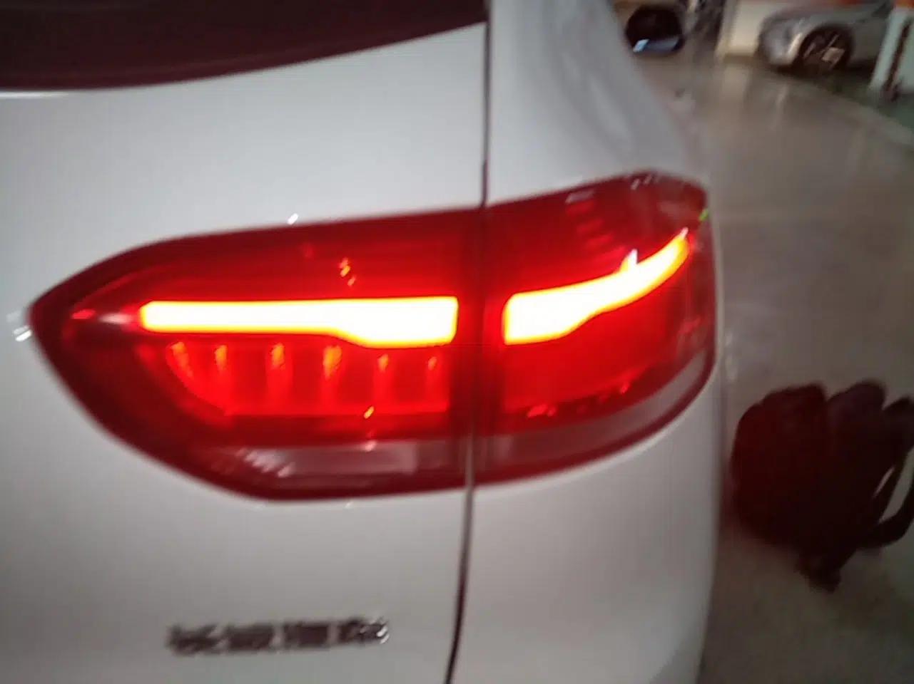 Haval H2s 2018 Red-Label 1.5T Dual-Clutch ZhiShang Model — миниатюра 14