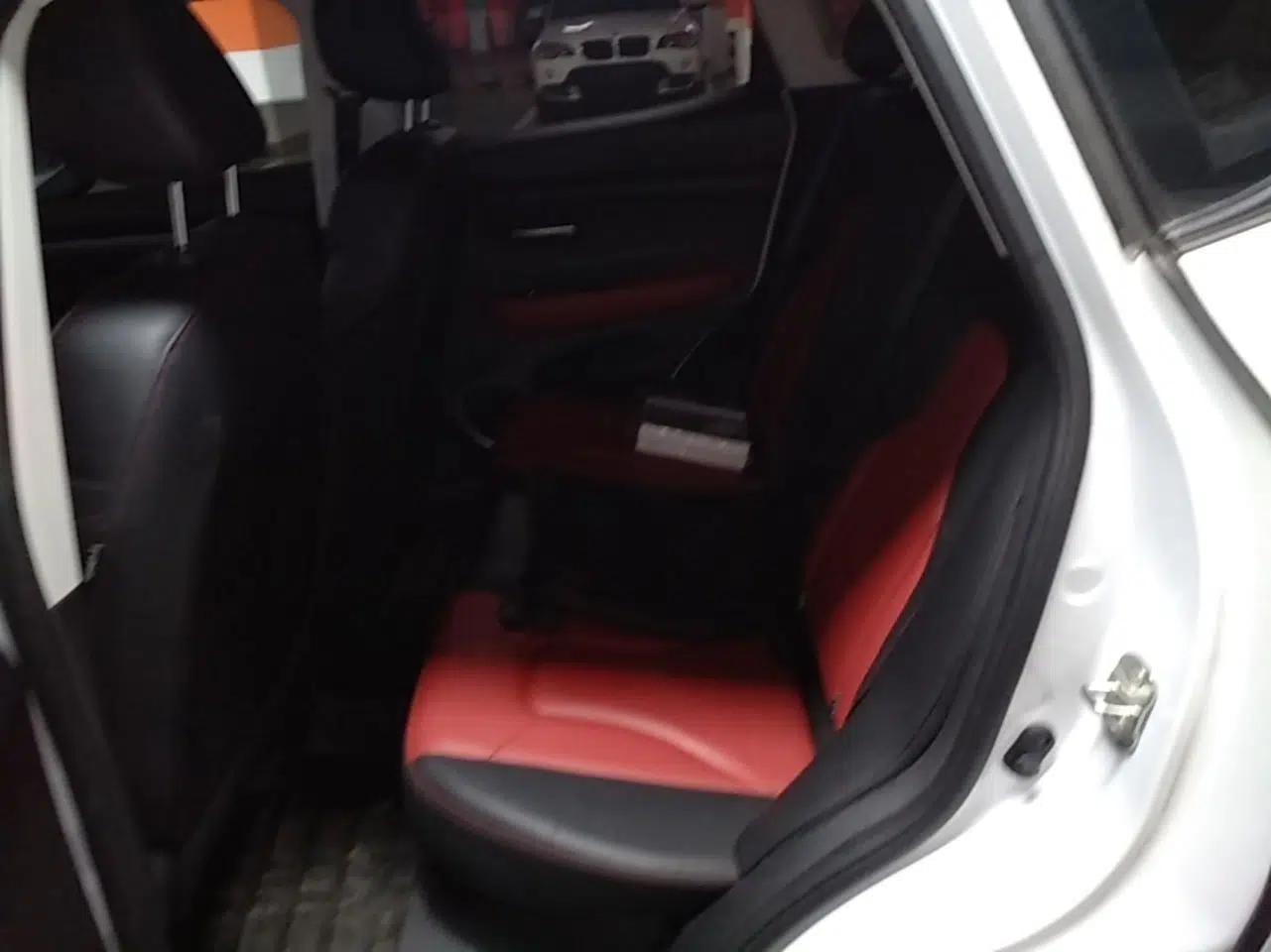 Haval H2s 2018 Red-Label 1.5T Dual-Clutch ZhiShang Model — миниатюра 25