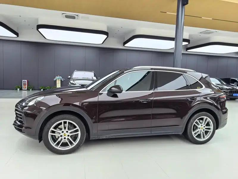 Cayenne 2019 Cayenne 3.0T — миниатюра 2