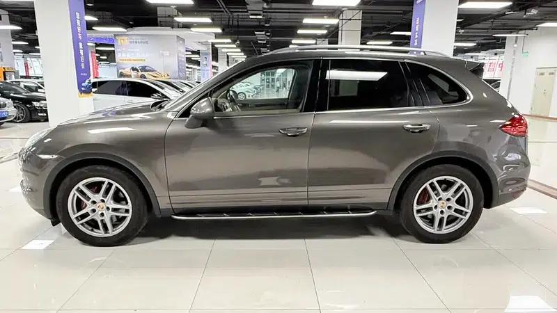Cayenne 2011 Cayenne 3.0T — миниатюра 4