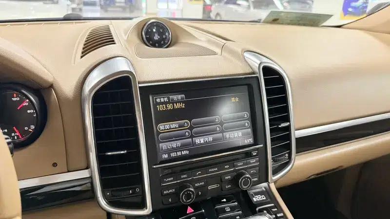 Cayenne 2011 Cayenne 3.0T — миниатюра 9