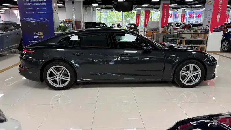 2024 Panamera 4 Executive Long Wheelbase 2.9T — миниатюра 8