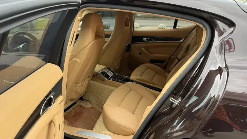 2014 Panamera 4 3.0T — миниатюра 18