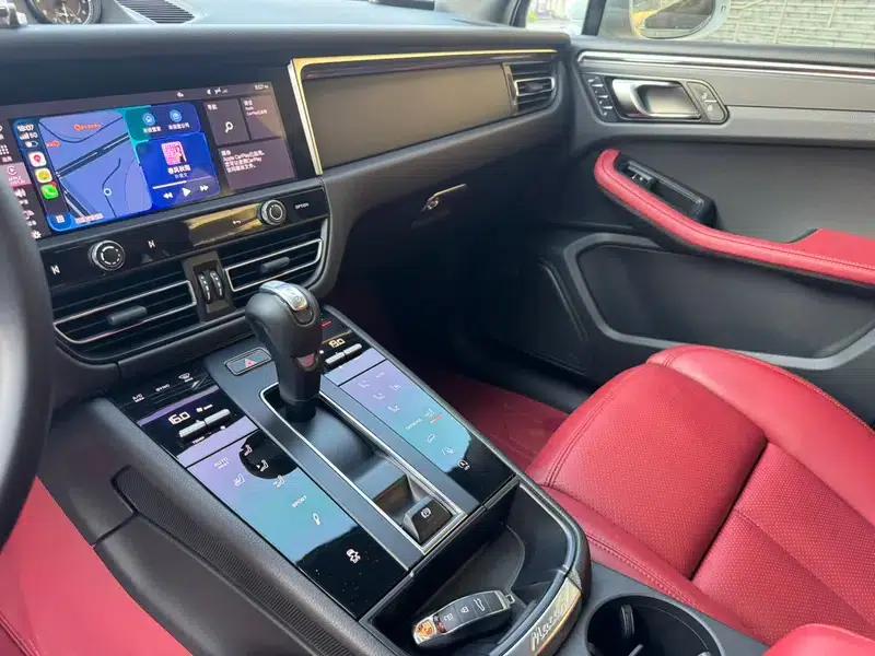 2023 Macan 2.0T — миниатюра 13