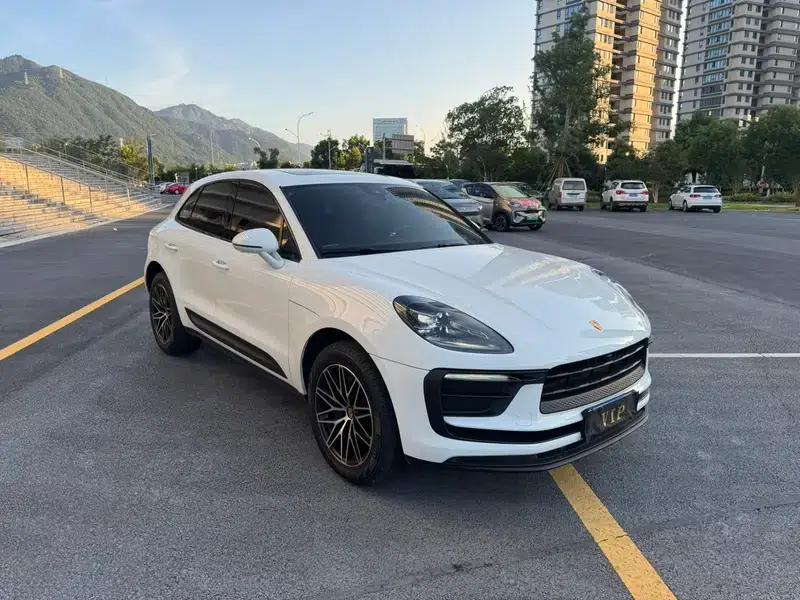 2023 Macan 2.0T — миниатюра 3