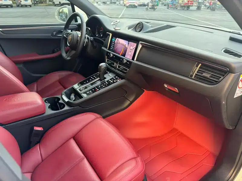 2023 Macan 2.0T — миниатюра 10