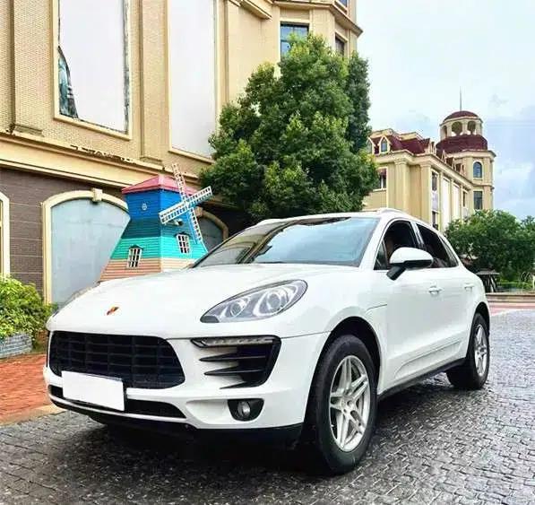 2017 Macan 2.0T — миниатюра 1