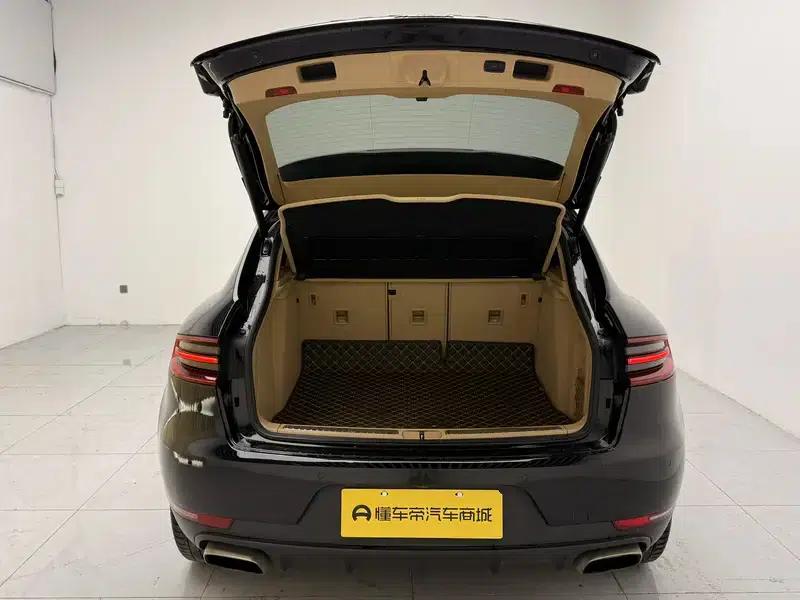 2017 Macan 2.0T — миниатюра 20