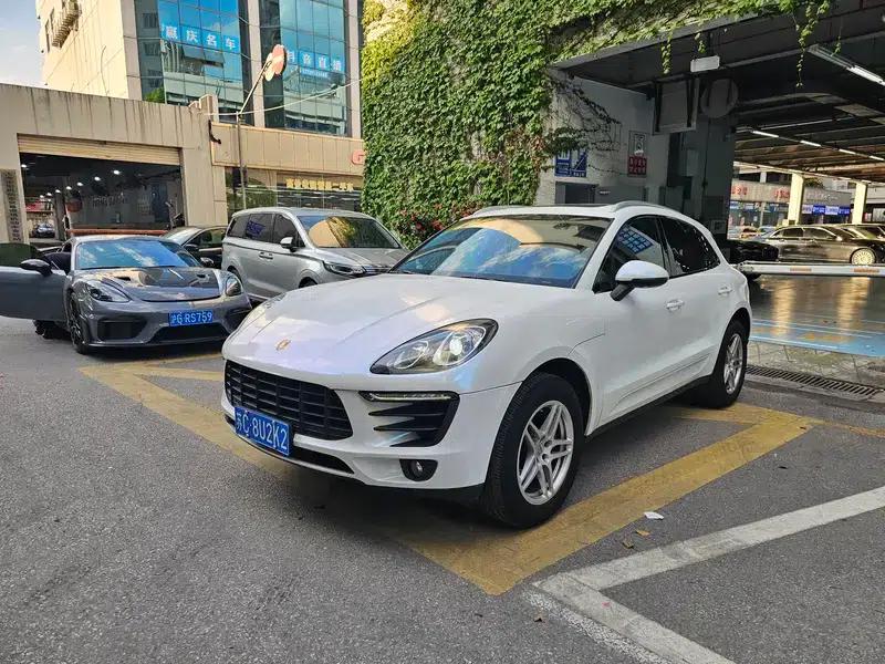 2014 Macan 2.0T — миниатюра 1
