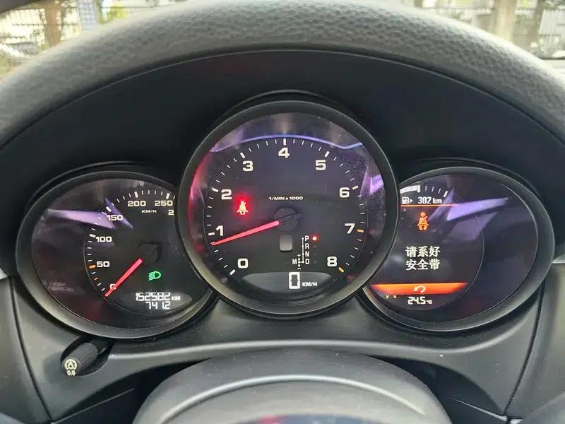 2014 Macan 2.0T — миниатюра 11