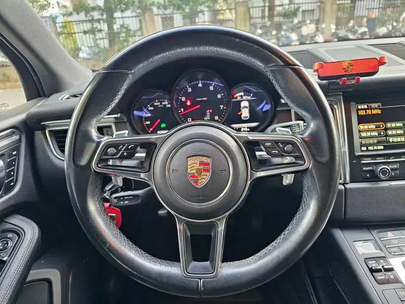2014 Macan 2.0T — миниатюра 12