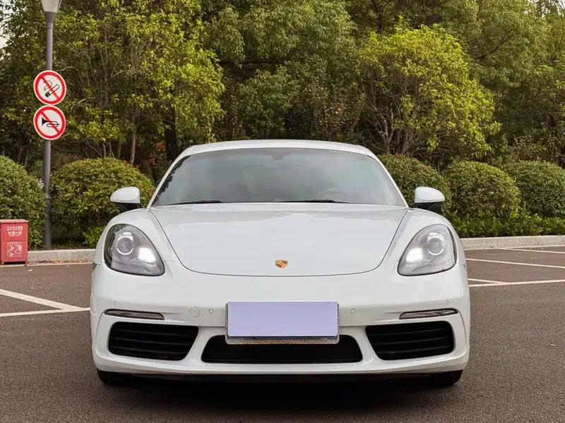 Porsche 718 Cayman 2018 2.0T — миниатюра 2
