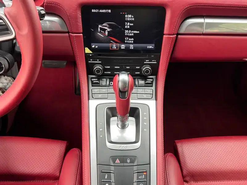 Porsche 718 Cayman 2018 2.0T — миниатюра 14